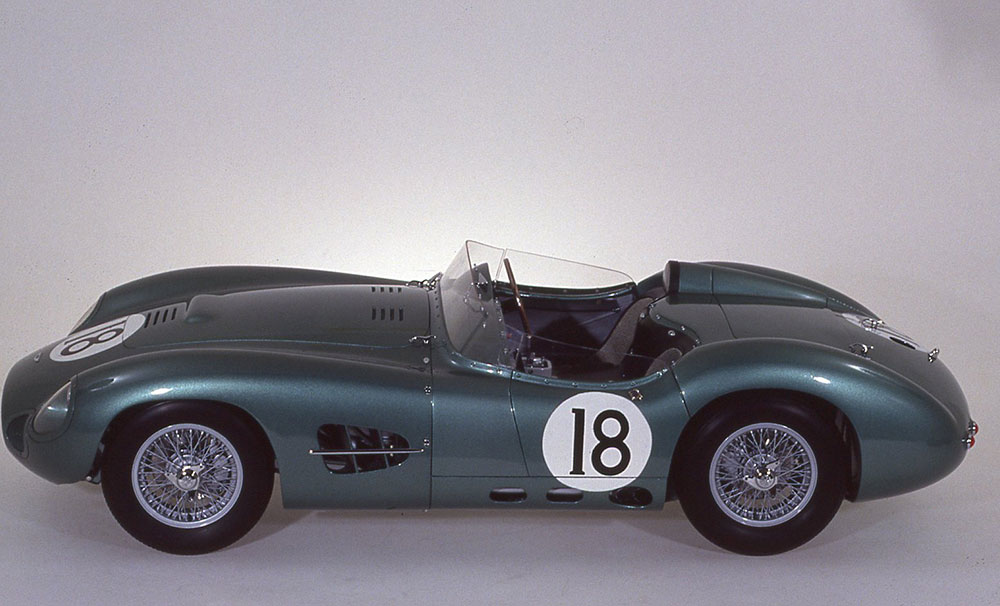 1:10 scale - Aston Martin DBR2/1