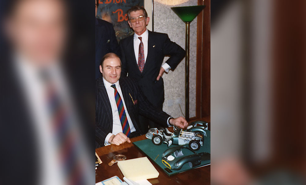 1:10 scale - Aston Martin DBR2/2 Victor Gauntlett