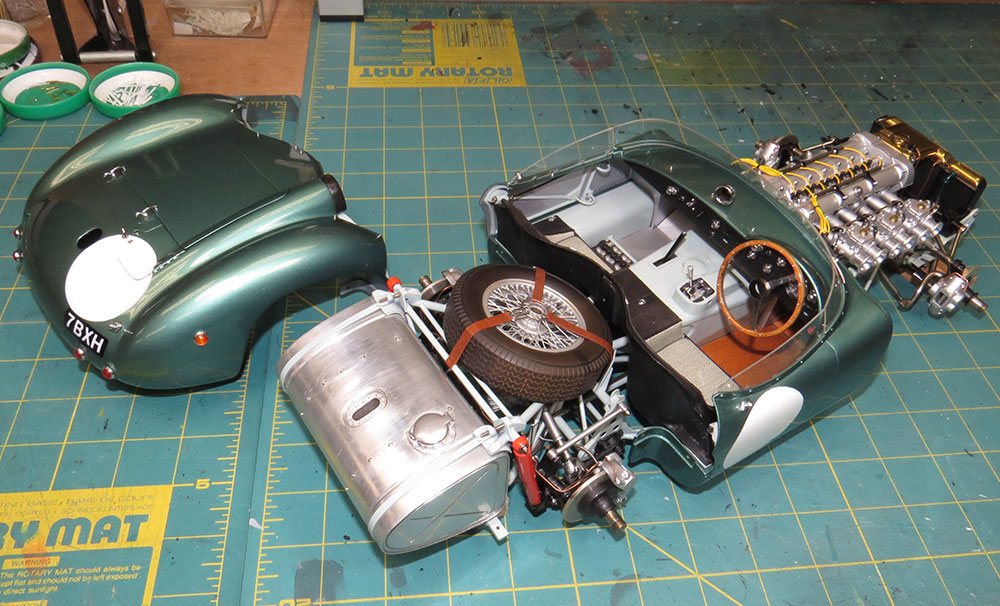 1:10 scale - Aston Martin DBR2/2