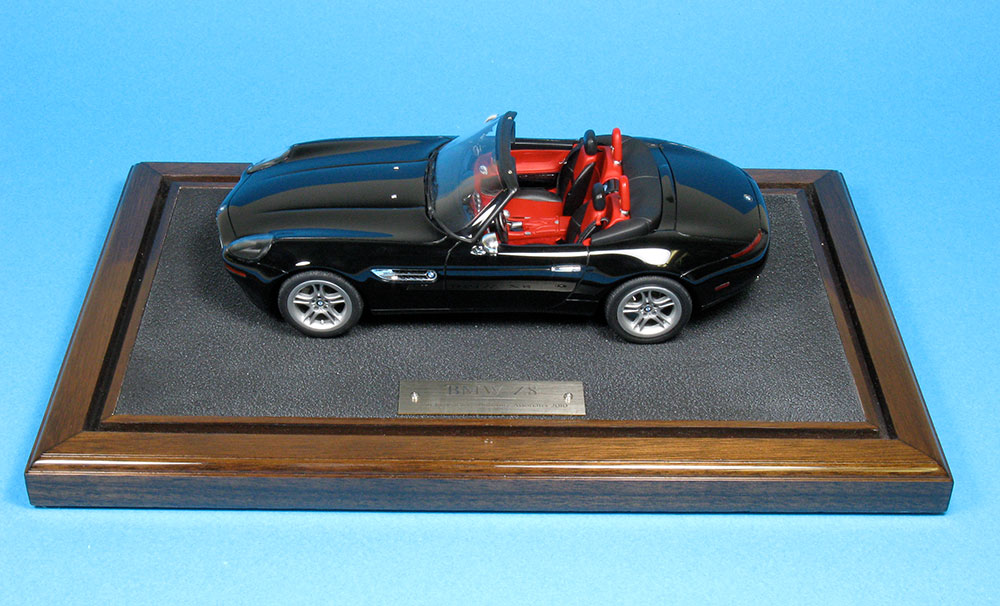 1/24 BMW Z8