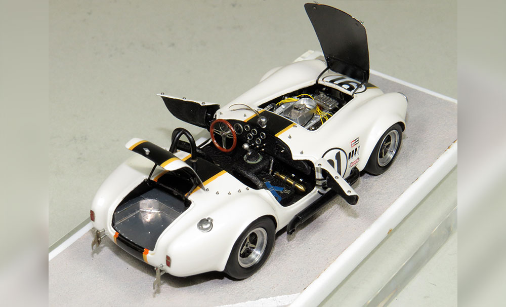 1:43 scale - 427/SC Cobra