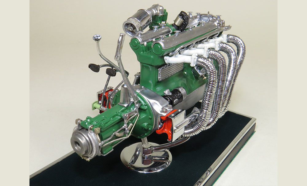 1/15 Duesenberg J Engine