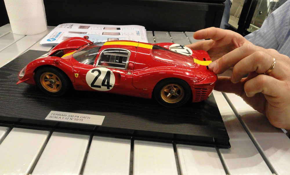 1:12 scale Ferrari 330 P4