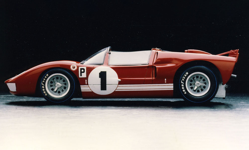 1:24 scale - Ford GT40 MK II Roadster, Sebring 1966