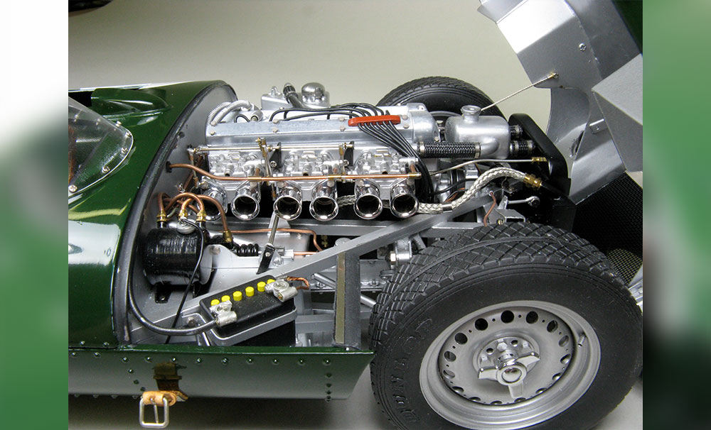 1:12 scale- Jaguar D-Type, short nose