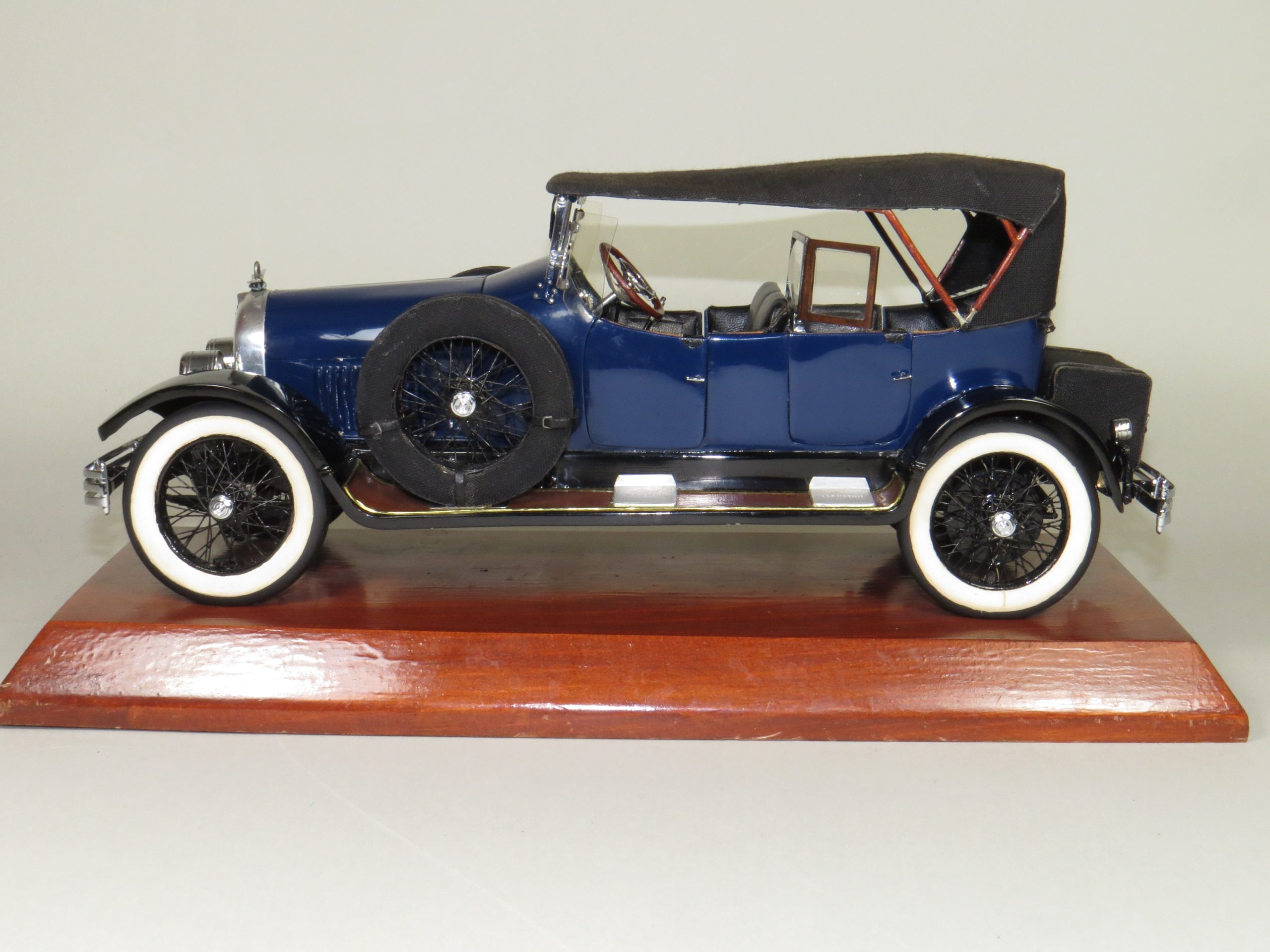 1:16 scale - 1922 Marmon Model 34 Speedster