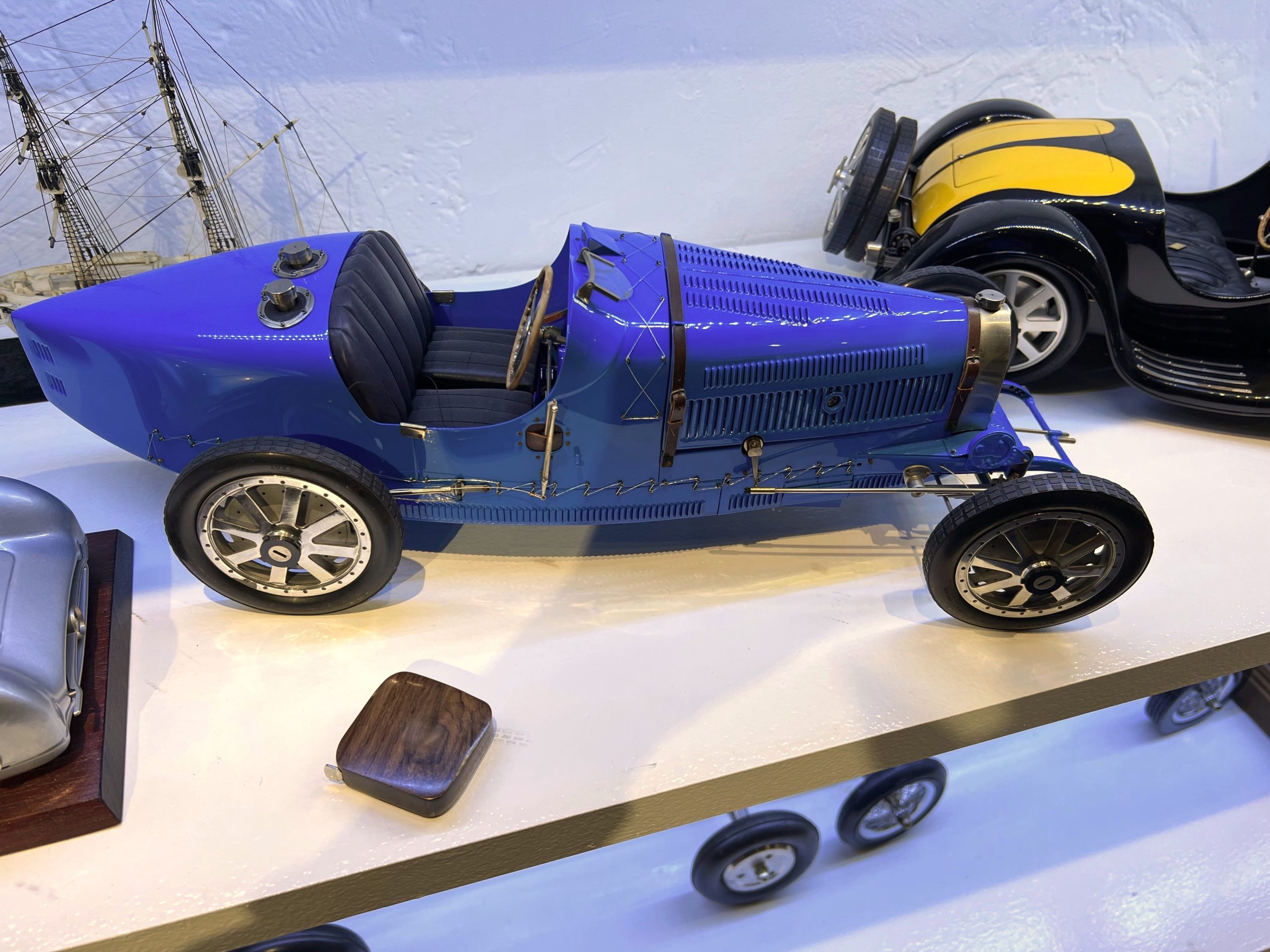 1:8 scale - Bugatti Type 51