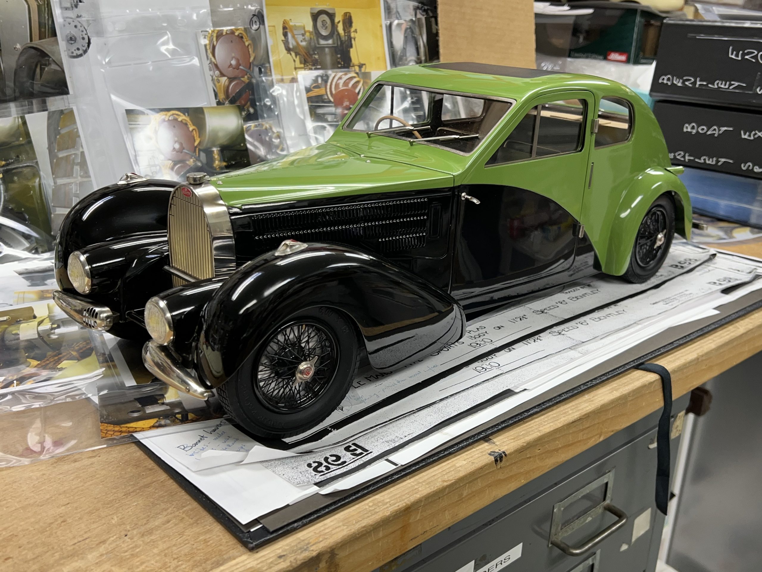 1:8 scale - Bugatti Type 57C