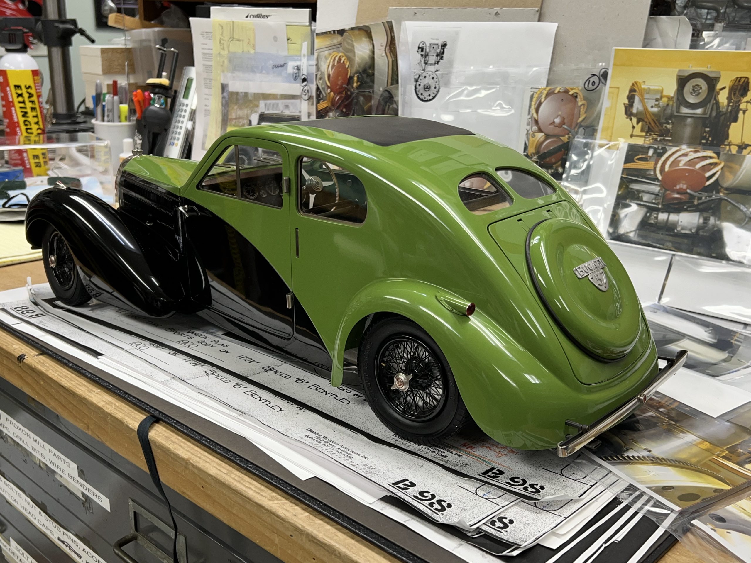 1:8 scale - Bugatti Type 57C