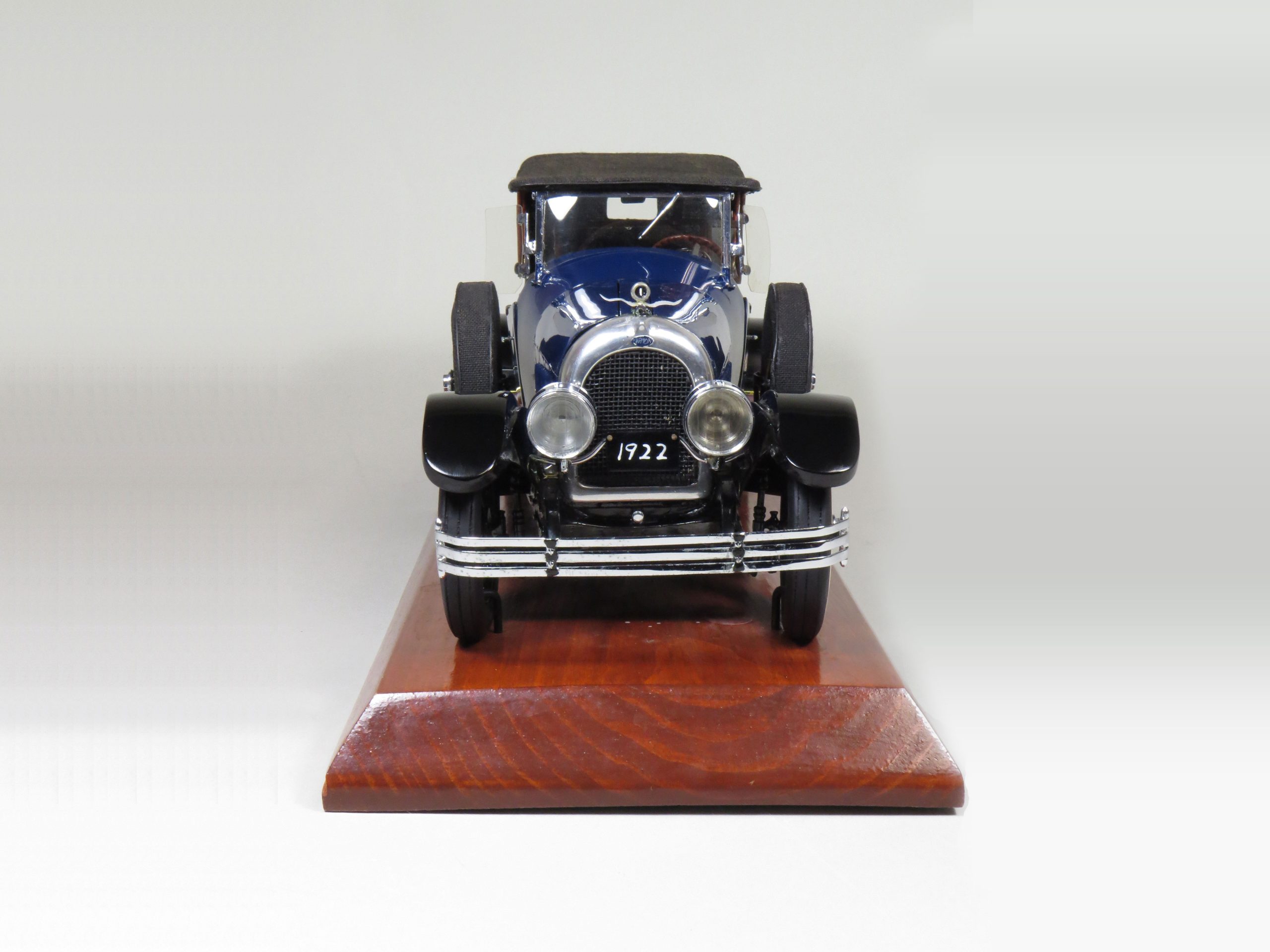 1:16 scale - 1922 Marmon Model 34 Speedster